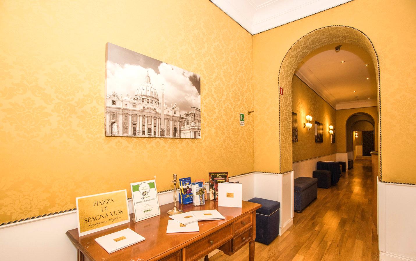 Gasthof Ih Piazza Di Spagna View - Luxury 3*