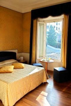 Ih Piazza Di Spagna View - Luxury Gasthof 3*